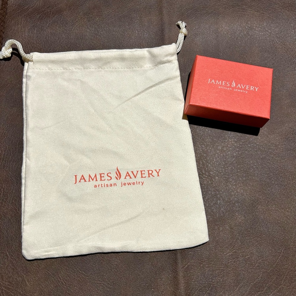 James Avery Artisan Jewelry Box and Pouch